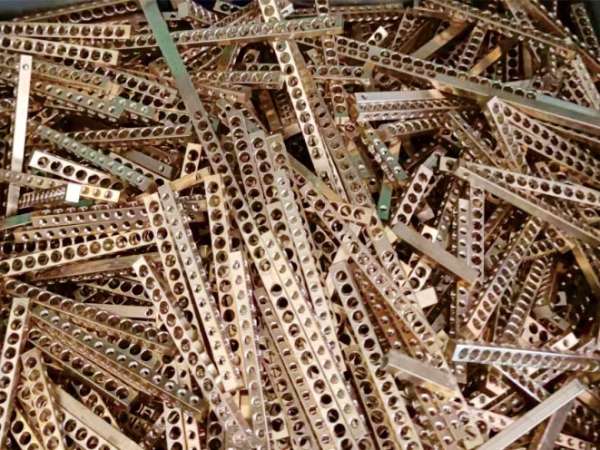 All you need to know about Copper lugs and Aluminium Lugs.